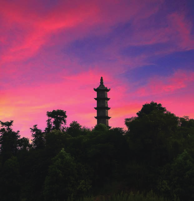 水口石塔远景