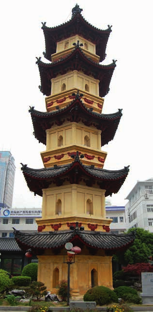 庆善寺塔近景